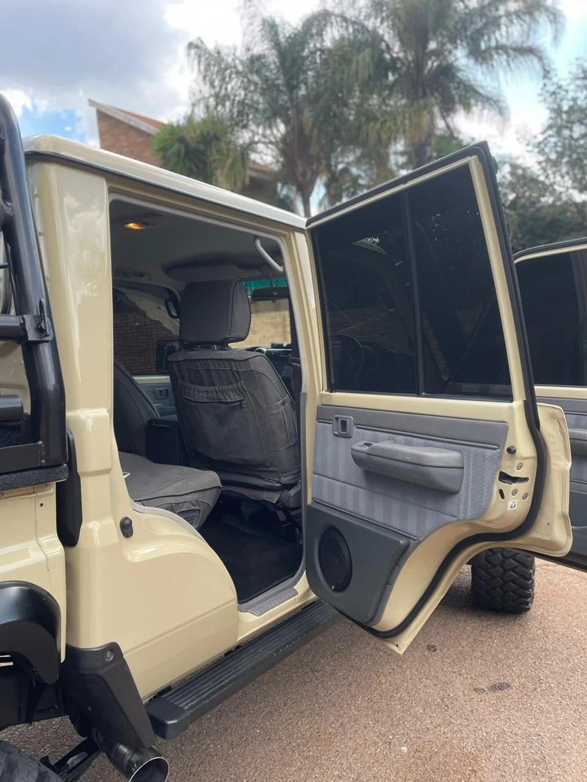 Deluxe Wash — SEAT RESCUE